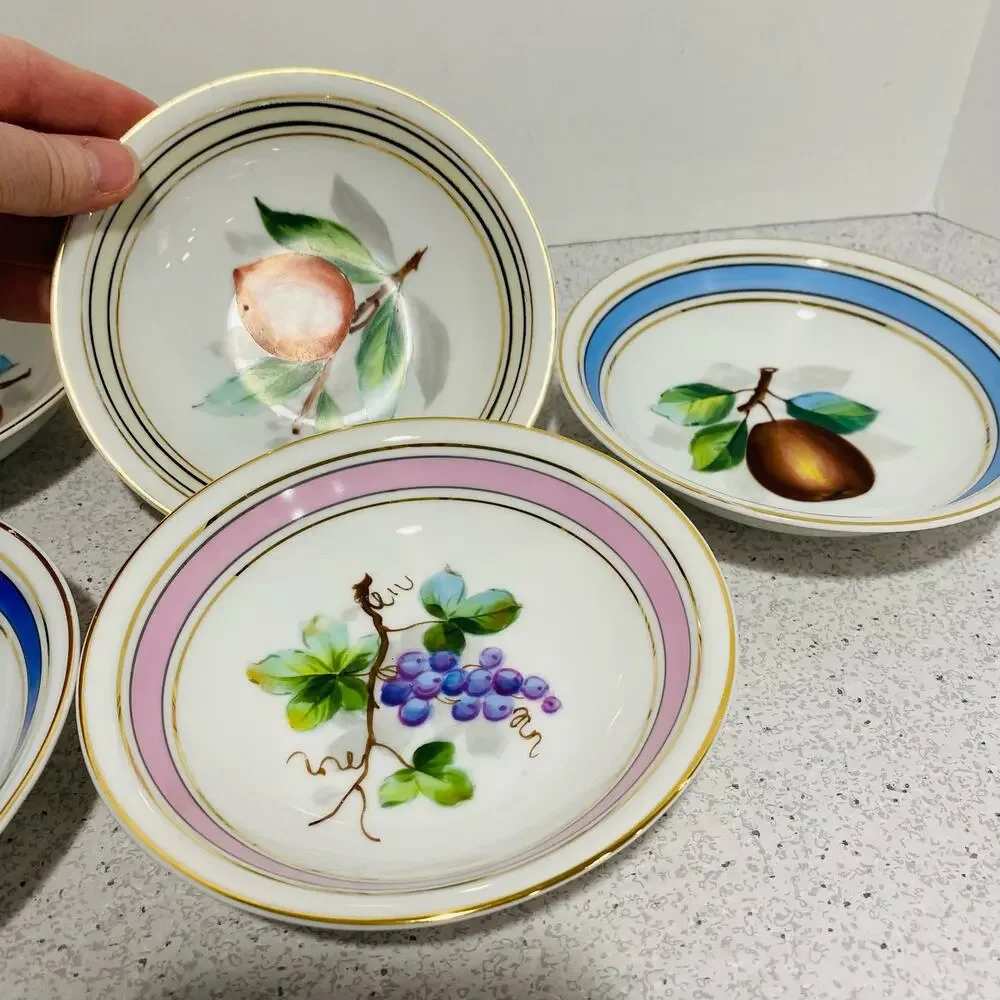 Vintage ceramic berry bowl set of 6 hand painted fruit multicolor signed Czech
